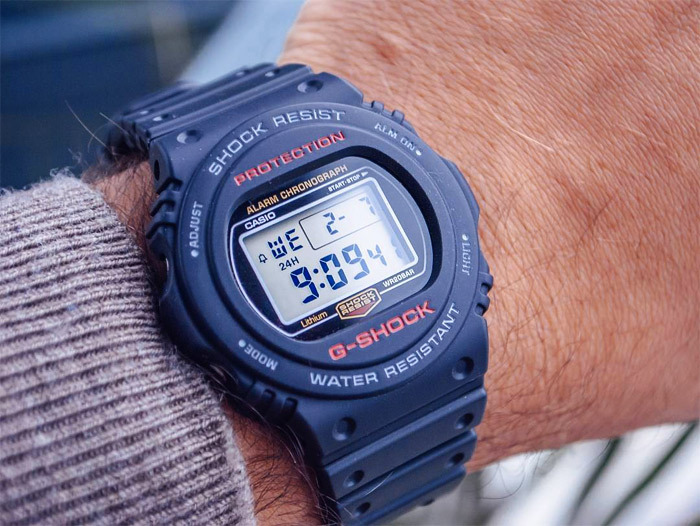 Casio DW-5750E-1ER Casio DW-5750E-1ER