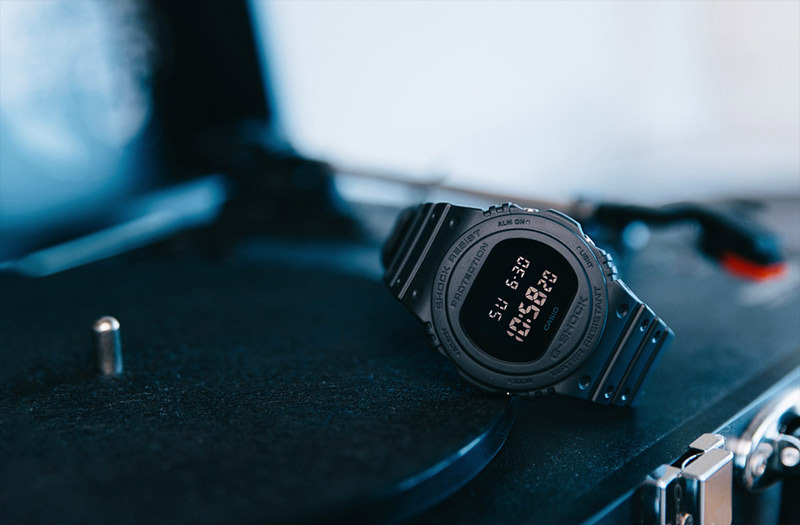 Casio DW-5750E-1BER Casio DW-5750E-1BER