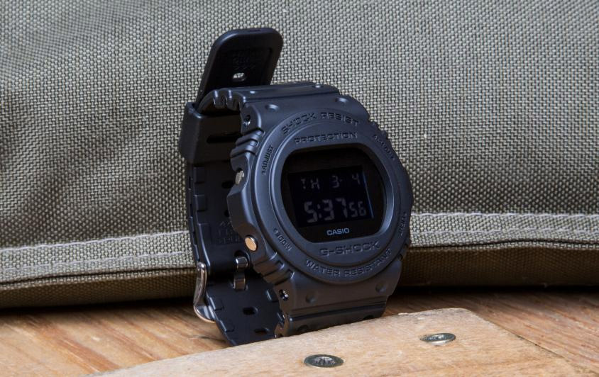 Casio DW-5750E-1BER Casio DW-5750E-1BER