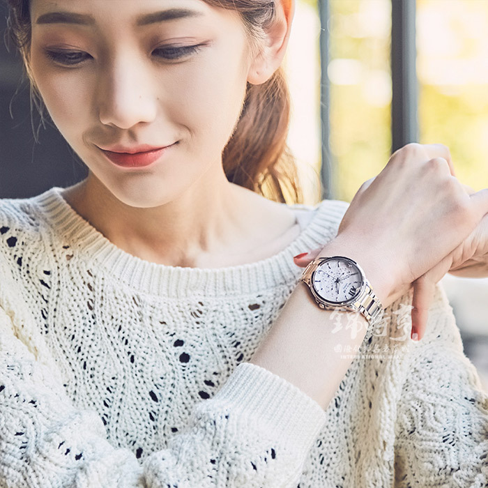 Casio SHE-3056D-4A Casio SHE-3056D-4A