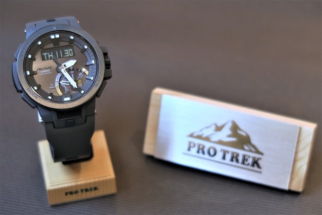 Casio PRW-7000-8ER Casio PRW-7000-8ER