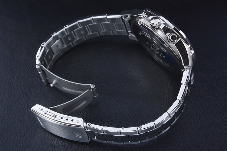 Casio EFV-520D-1A Casio EFV-520D-1A