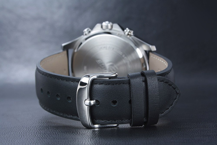 Casio EFV-500L-1A Casio EFV-500L-1A