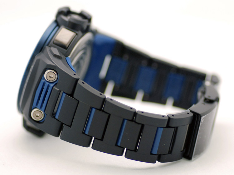 Casio GWN-Q1000MC-1A2ER Casio GWN-Q1000MC-1A2ER