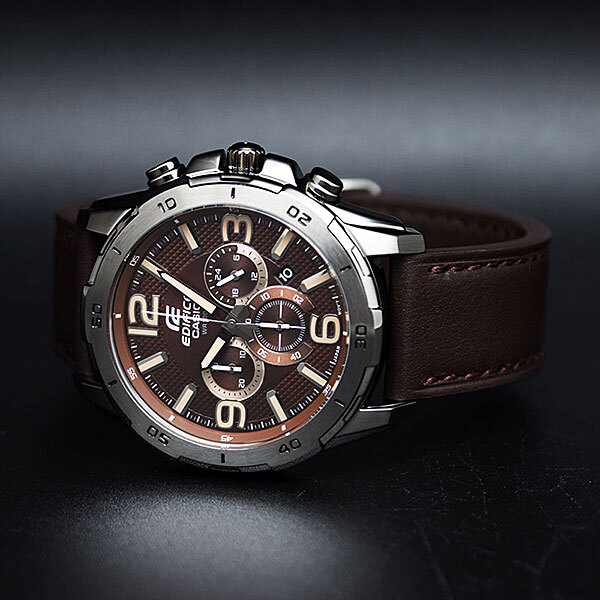 Casio EFR-538L-5A Casio EFR-538L-5A