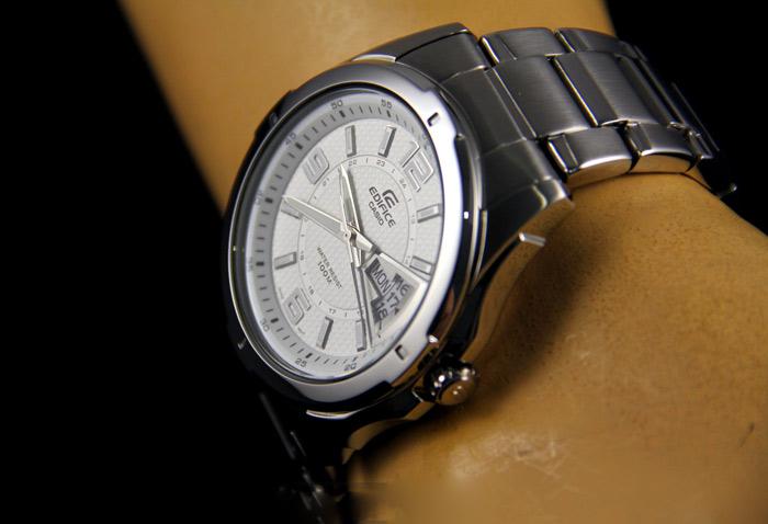 Casio EF-129D-7A Casio EF-129D-7A