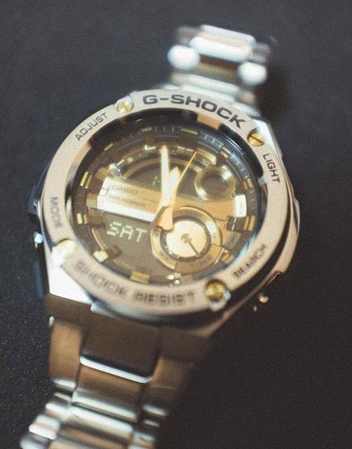 Casio GST-210D-9AER Casio GST-210D-9AER