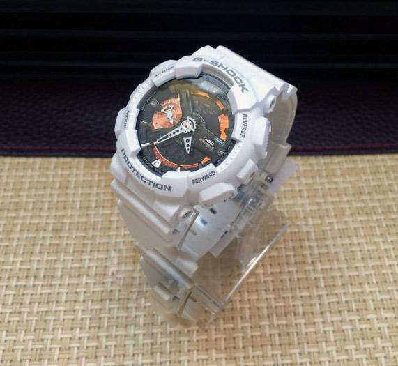 Casio GMA-S110CW-7A2ER Casio GMA-S110CW-7A2ER
