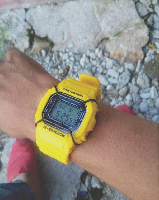 Casio DW-5600P-9ER Casio DW-5600P-9ER