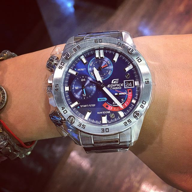 Casio EFR-558D-2A Casio EFR-558D-2A