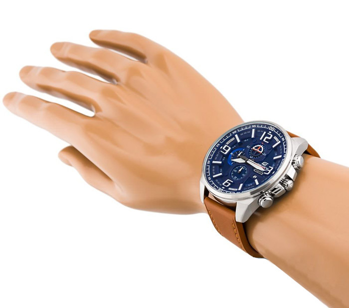 Casio EFR-555L-2A Casio EFR-555L-2A