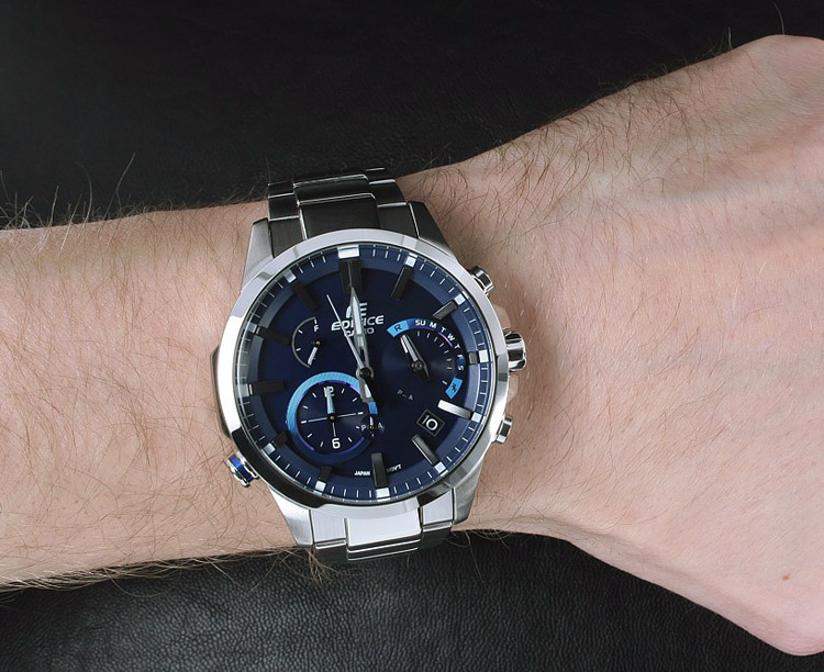 Casio EQB-700D-2A Casio EQB-700D-2A