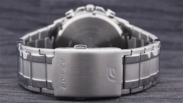 Casio EFR-550D-7A Casio EFR-550D-7A