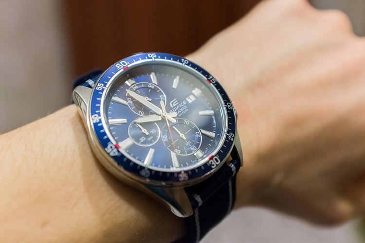 Casio EFR-546C-2A Casio EFR-546C-2A