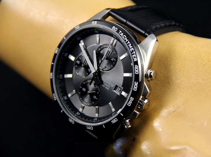 Casio EFR-512L-8A Casio EFR-512L-8A