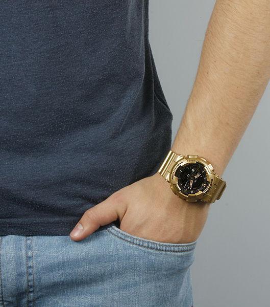 Casio GA-110GD-9BER Casio GA-110GD-9BER