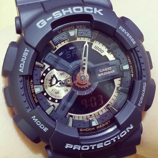Casio GA-110RG-1AER Casio GA-110RG-1AER