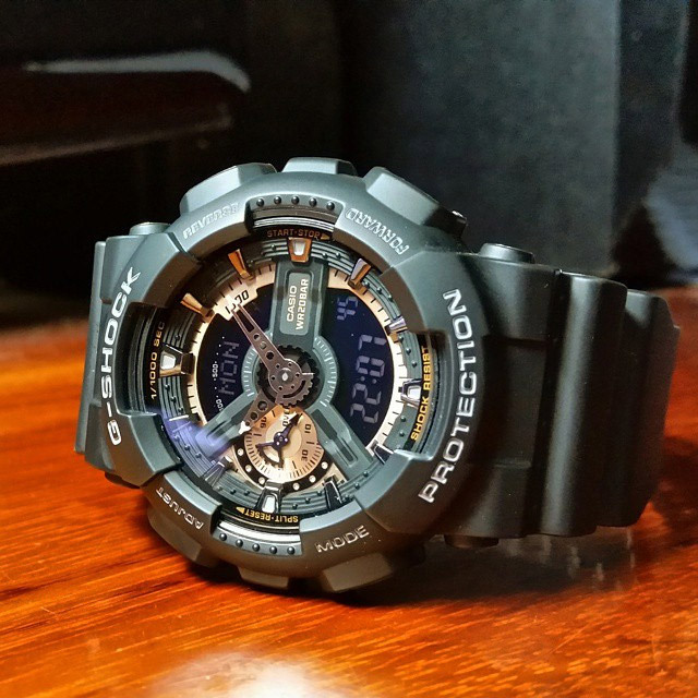 Casio GA-110RG-1AER Casio GA-110RG-1AER