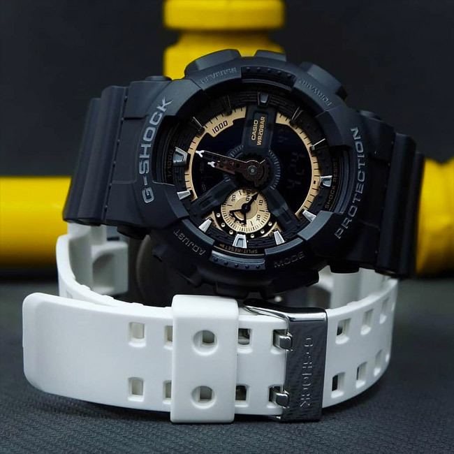Casio GA-110RG-1AER Casio GA-110RG-1AER