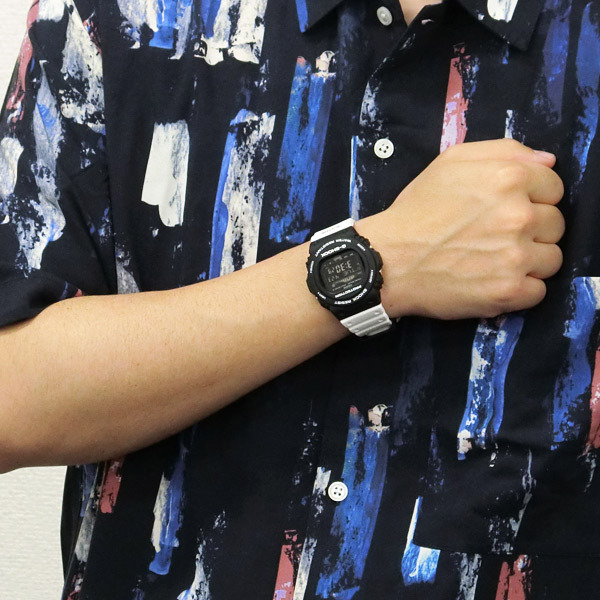 Casio GWX-5700SSN-1ER Casio GWX-5700SSN-1ER