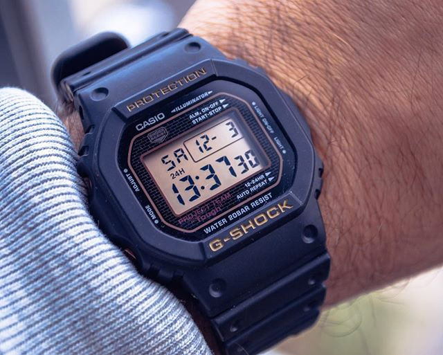 Casio DW-5030C-1ER Casio DW-5030C-1ER