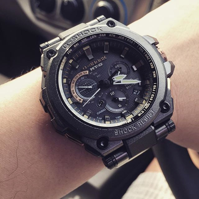 Casio MTG-G1000RB-1AER Casio MTG-G1000RB-1AER