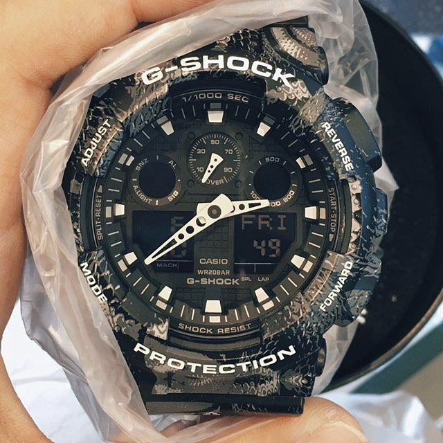 Casio GA-100MRB-1AER Casio GA-100MRB-1AER