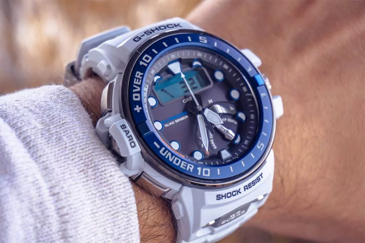 Casio GWN-Q1000-7AER Casio GWN-Q1000-7AER