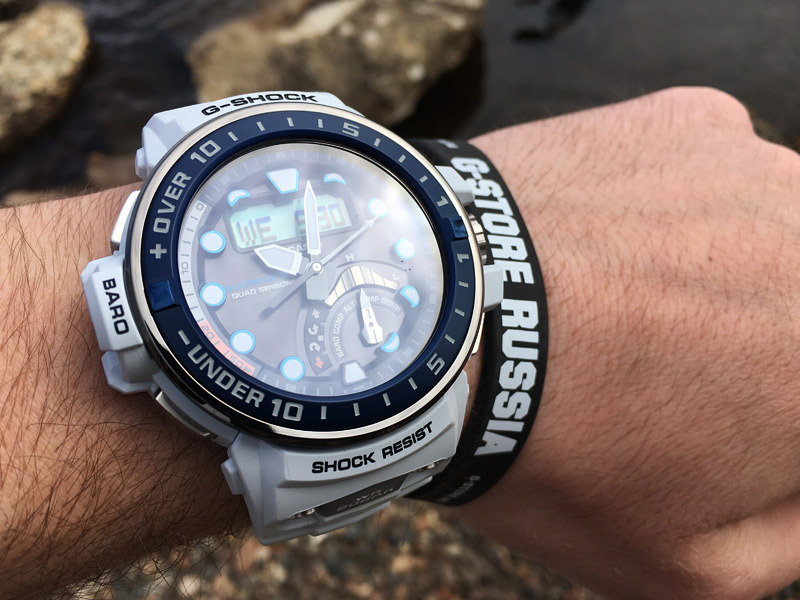 Casio GWN-Q1000-7AER Casio GWN-Q1000-7AER