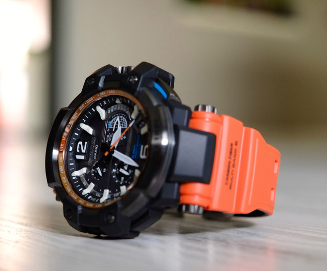 Casio GPW-1000-4AER Casio GPW-1000-4AER