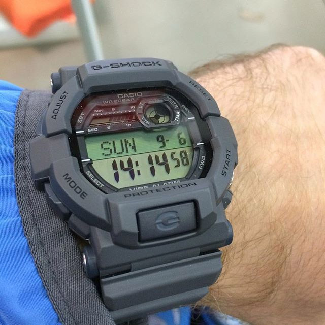 Casio GD-350-8ER Casio GD-350-8ER