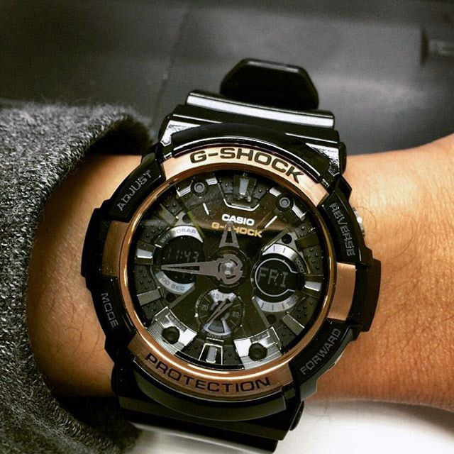 Casio GA-200RG-1AER Casio GA-200RG-1AER