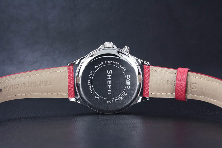 Casio SHE-3047L-4A Casio SHE-3047L-4A