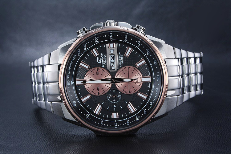 Casio EFR-549D-1B9 Casio EFR-549D-1B9