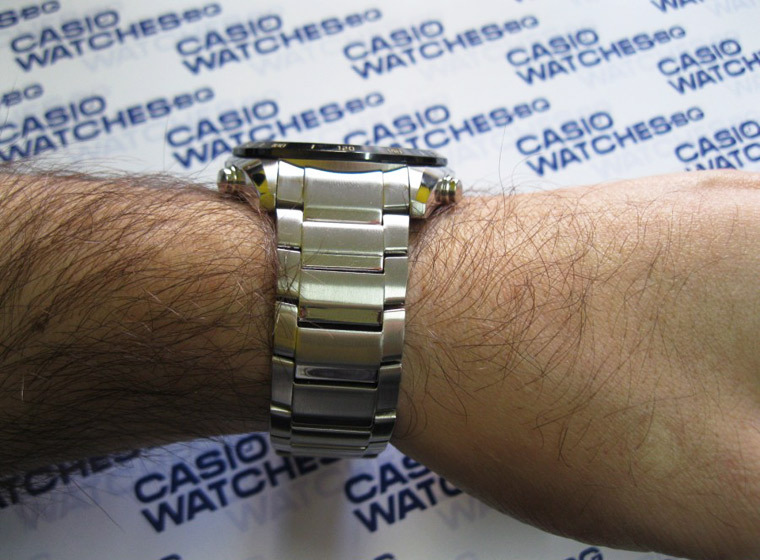 Casio EQW-T620RB-1A Casio EQW-T620RB-1A