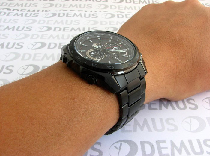 Casio EQW-M600DC-1A Casio EQW-M600DC-1A