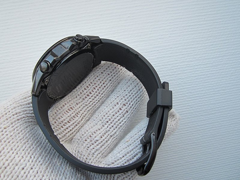 Casio EQW-M600C-1A Casio EQW-M600C-1A