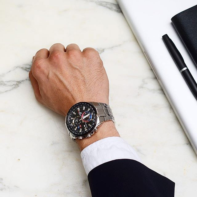 Casio EFR-550D-1A Casio EFR-550D-1A