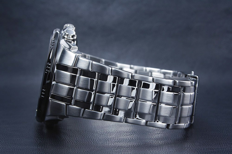 Casio EFR-549D-1A8 Casio EFR-549D-1A8