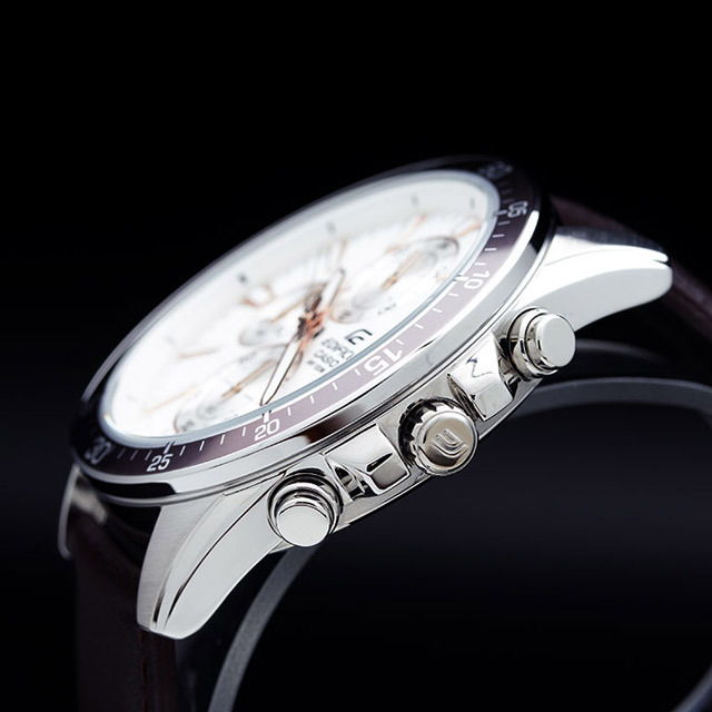 Casio EFR-546L-7A Casio EFR-546L-7A
