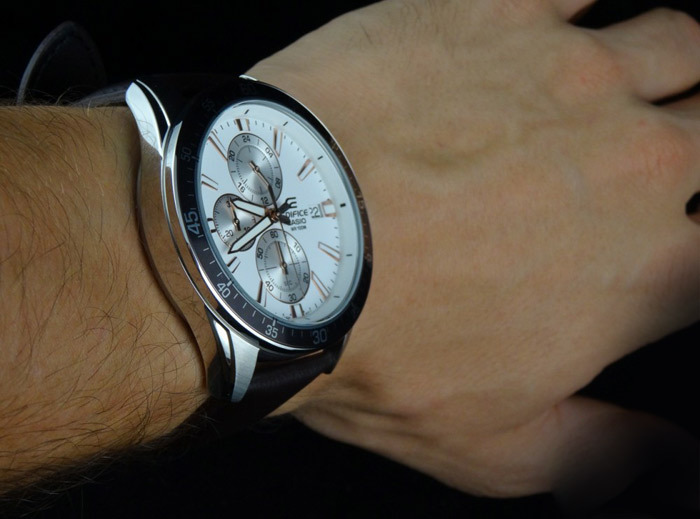 Casio EFR-546L-7A Casio EFR-546L-7A