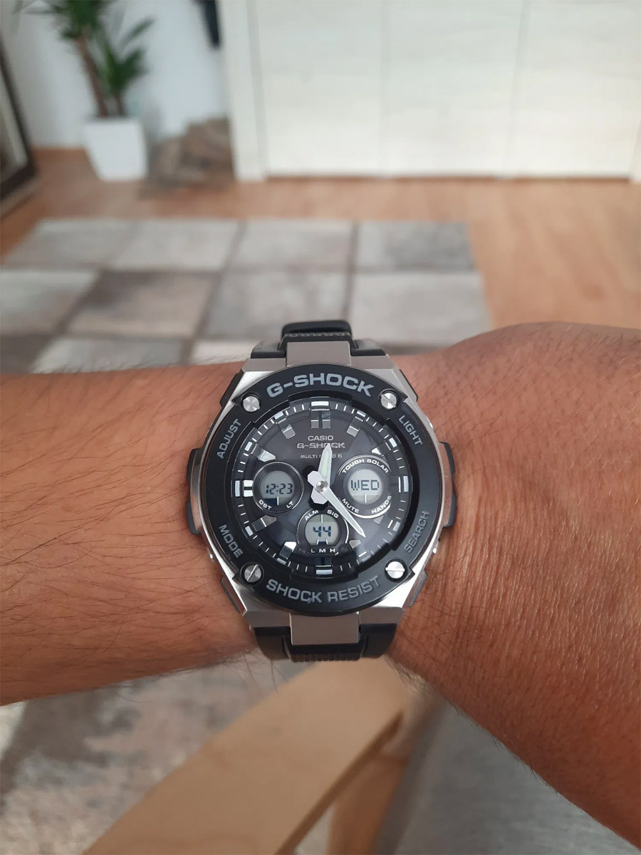 Casio GST-W300-1AER Casio GST-W300-1AER