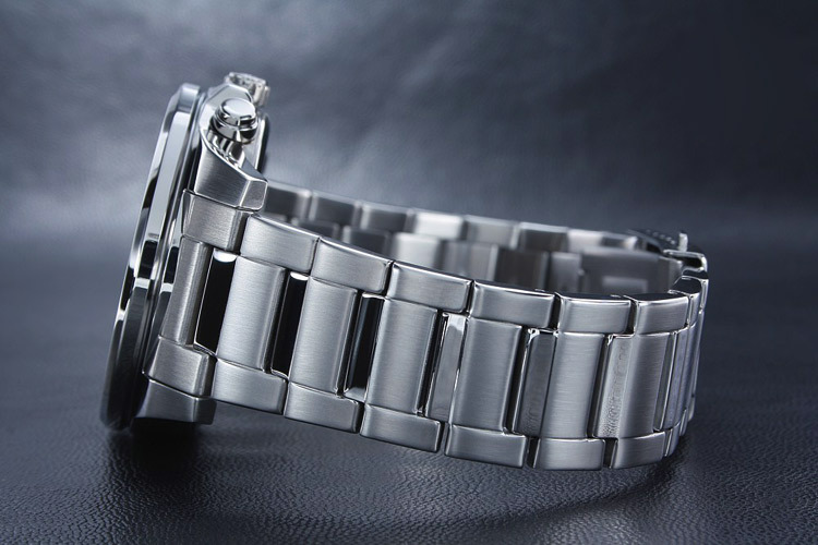 Casio EFR-543D-1A4 Casio EFR-543D-1A4
