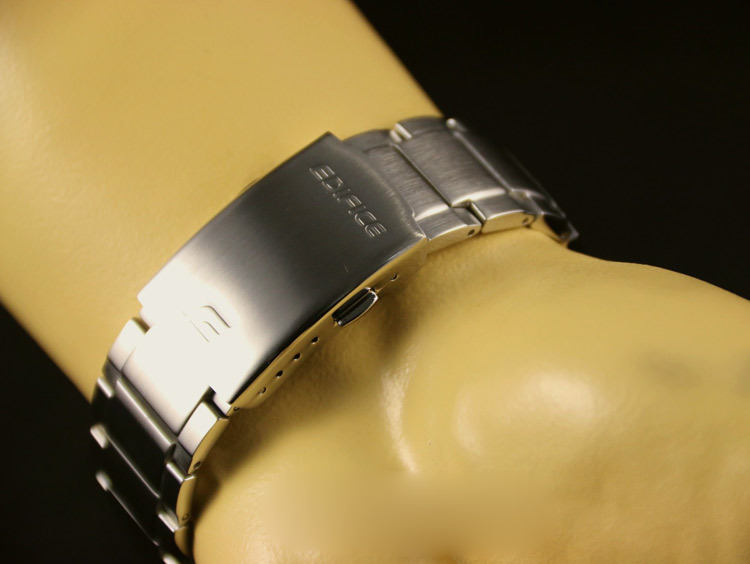 Casio EFR-534RB-1A Casio EFR-534RB-1A