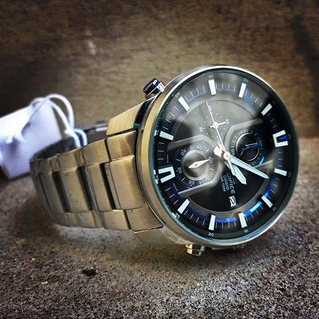 Casio EFR-533D-1A Casio EFR-533D-1A