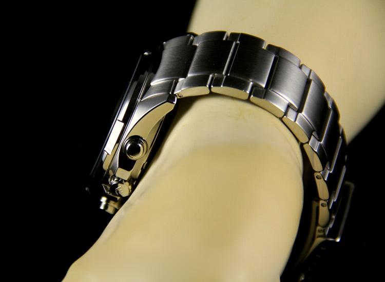 Casio EFR-531D-1A Casio EFR-531D-1A