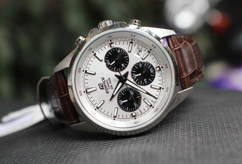 Casio EFR-527L-7A Casio EFR-527L-7A