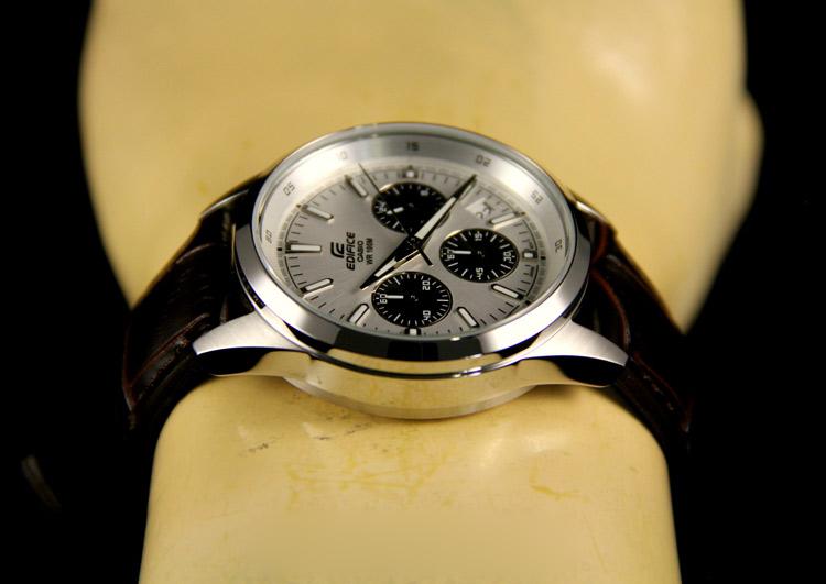 Casio EFR-527L-7A Casio EFR-527L-7A