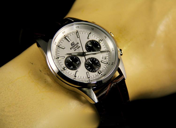 Casio EFR-527L-7A Casio EFR-527L-7A