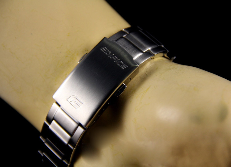 Casio EFR-527D-1A Casio EFR-527D-1A